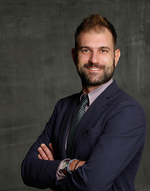 Μιχαήλ Μικρού, δικηγόρος